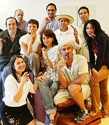 The cast of Anna in the Tropics