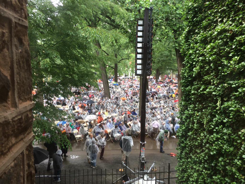 Showers of happiness for all #princeton15 at @Princeton 268th Commencement today! http://t.co/V6rEn0czjJ