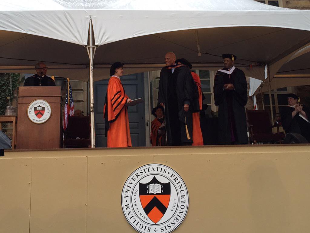 Congratulations to #Princeton15's inspiring honorary degree recipients. Here, Harry Belafonte, Doctor of Laws: http://t.co/fTxDaVVtRH